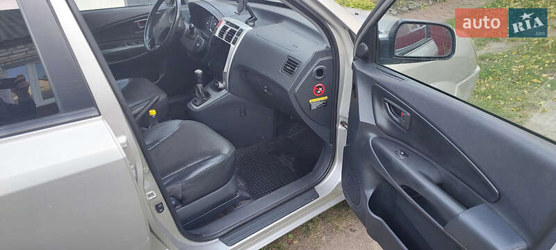 Внедорожник / Кроссовер Hyundai Tucson 2008 в Умани