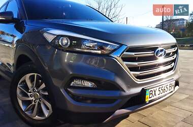 Внедорожник / Кроссовер Hyundai Tucson 2016 в Староконстантинове