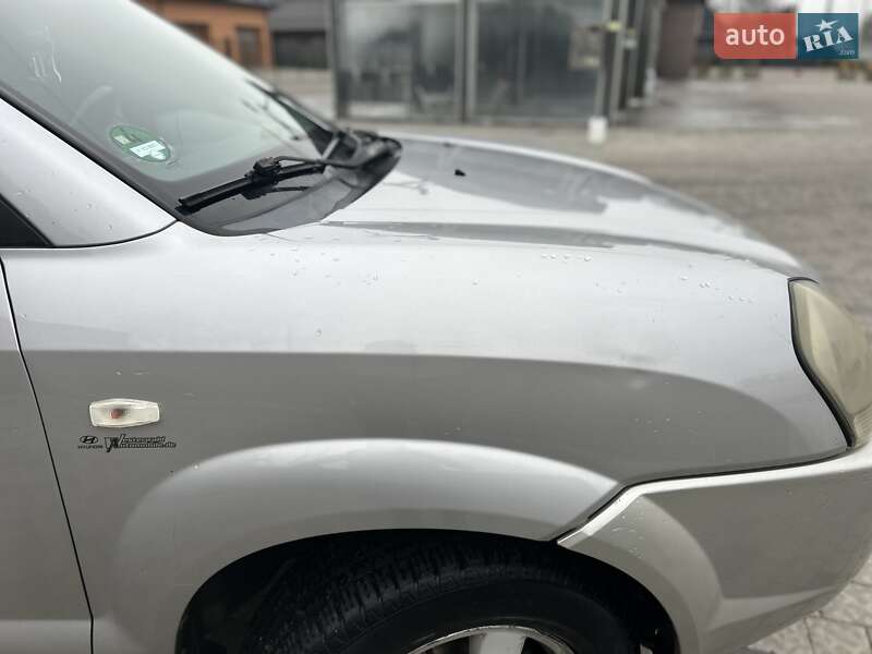Внедорожник / Кроссовер Hyundai Tucson 2005 в Ровно