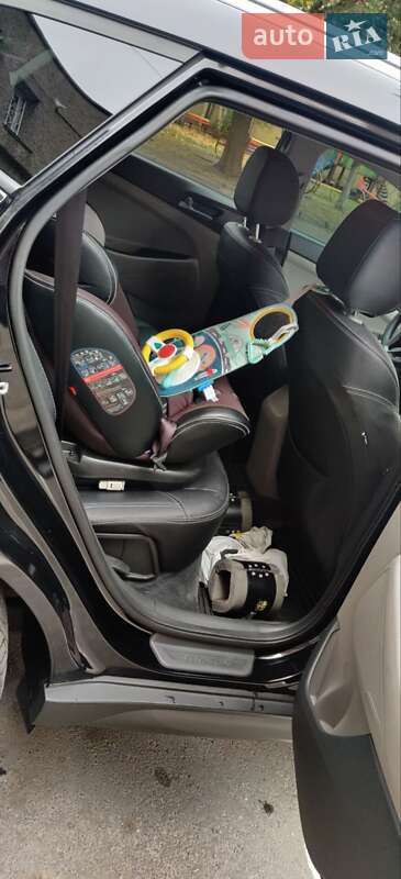 Внедорожник / Кроссовер Hyundai Tucson 2015 в Кременчуге