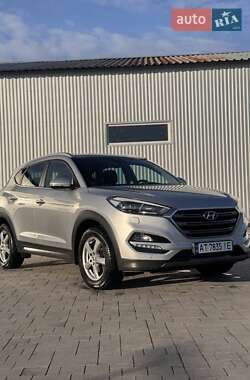 Внедорожник / Кроссовер Hyundai Tucson 2015 в Брошневе-Осаде