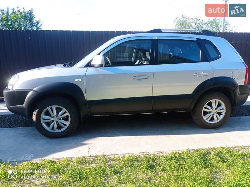 Внедорожник / Кроссовер Hyundai Tucson 2011 в Киеве