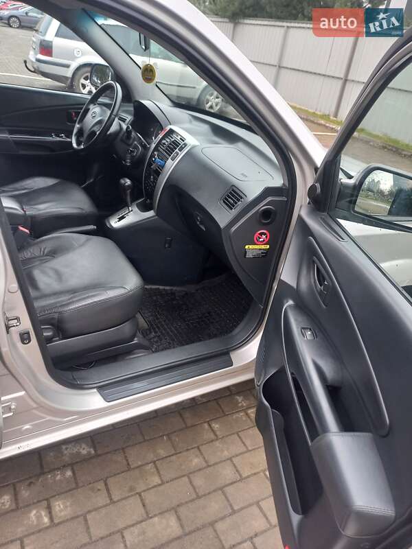 Позашляховик / Кросовер Hyundai Tucson 2006 в Луцьку