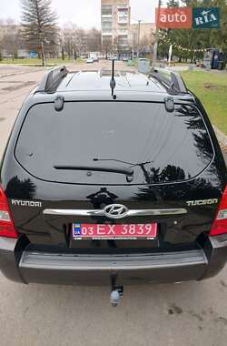 Позашляховик / Кросовер Hyundai Tucson 2006 в Рівному