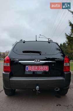 Позашляховик / Кросовер Hyundai Tucson 2006 в Рівному