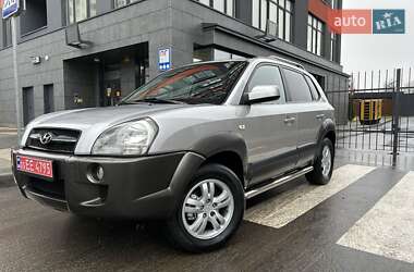 Позашляховик / Кросовер Hyundai Tucson 2006 в Києві