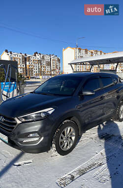 Позашляховик / Кросовер Hyundai Tucson 2016 в Крюківщині