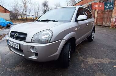 Позашляховик / Кросовер Hyundai Tucson 2005 в Сумах