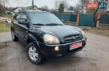 Позашляховик / Кросовер Hyundai Tucson 2007 в Полтаві