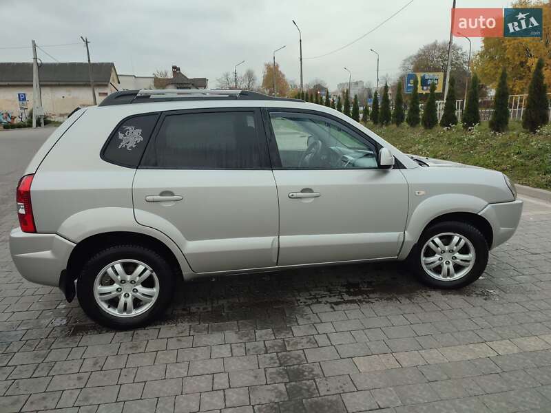 Позашляховик / Кросовер Hyundai Tucson 2007 в Дрогобичі фото 7 Позашляховик / Кросовер Hyundai Tucson 2007 в Дрогобичі