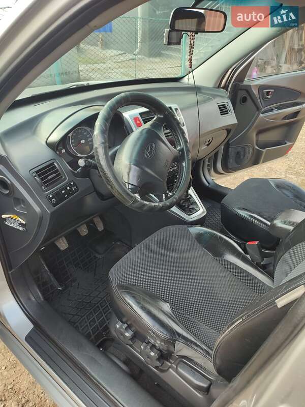 Позашляховик / Кросовер Hyundai Tucson 2007 в Дрогобичі фото 22 Позашляховик / Кросовер Hyundai Tucson 2007 в Дрогобичі