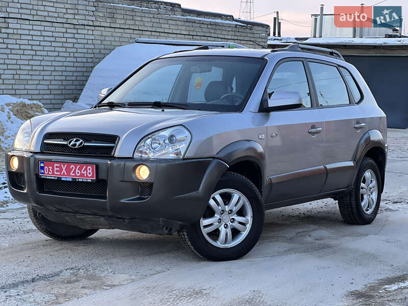 Позашляховик / Кросовер Hyundai Tucson 2005 в Луцьку