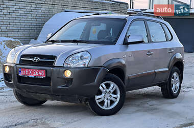 Позашляховик / Кросовер Hyundai Tucson 2005 в Луцьку