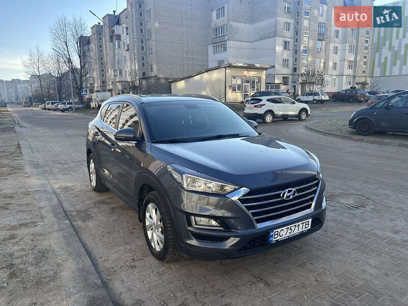 Позашляховик / Кросовер Hyundai Tucson 2018 в 