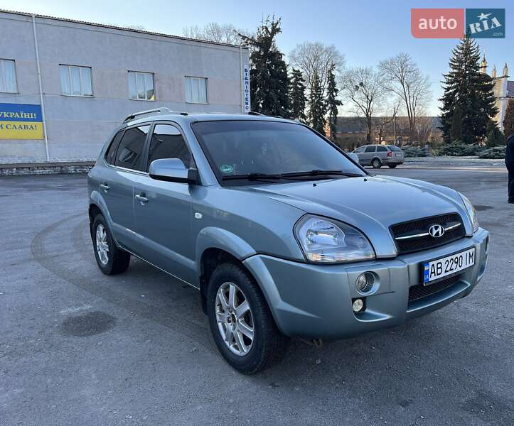 Позашляховик / Кросовер Hyundai Tucson 2005 в Бершаді