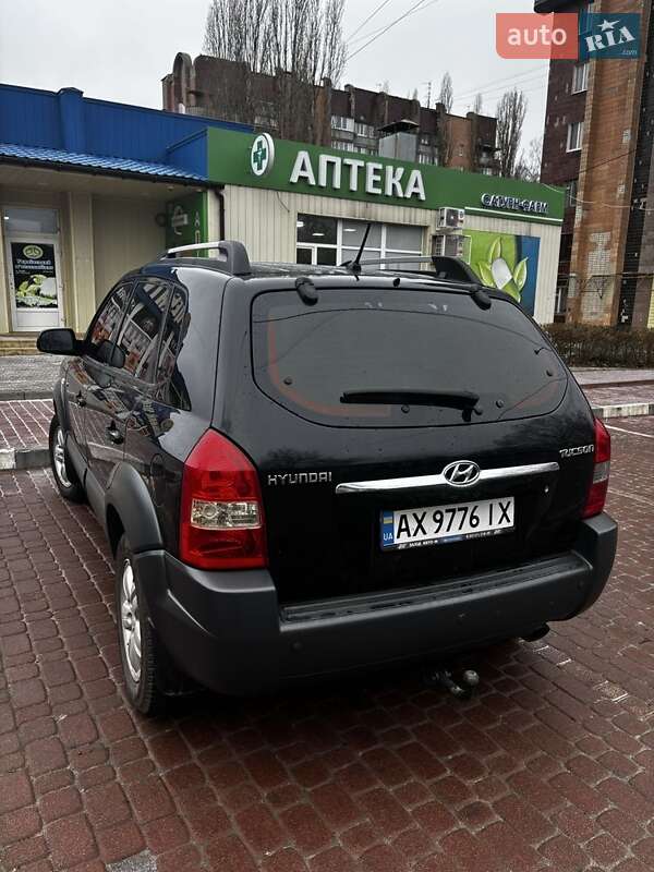 Позашляховик / Кросовер Hyundai Tucson 2008 в Харкові