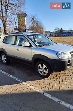 Позашляховик / Кросовер Hyundai Tucson 2008 в Києві