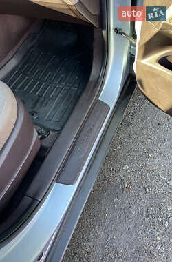 Внедорожник / Кроссовер Hyundai Tucson 2010 в 