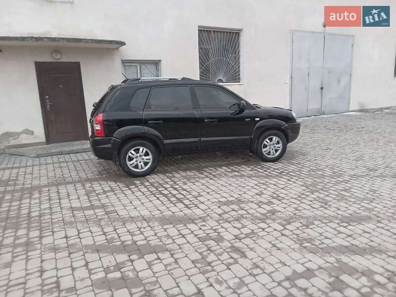 Позашляховик / Кросовер Hyundai Tucson 2006 в Борщеві