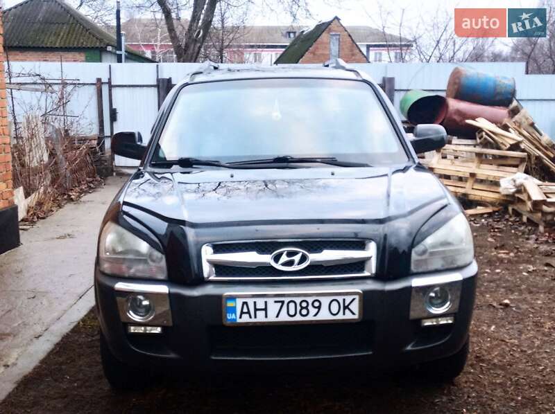 Внедорожник / Кроссовер Hyundai Tucson 2007 в 