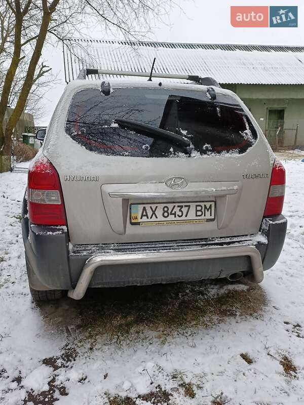 Позашляховик / Кросовер Hyundai Tucson 2008 в Харкові
