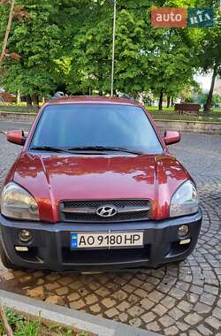 Внедорожник / Кроссовер Hyundai Tucson 2005 в 