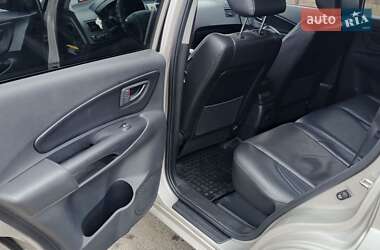 Внедорожник / Кроссовер Hyundai Tucson 2009 в 