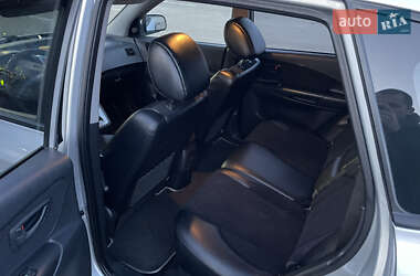 Внедорожник / Кроссовер Hyundai Tucson 2009 в 
