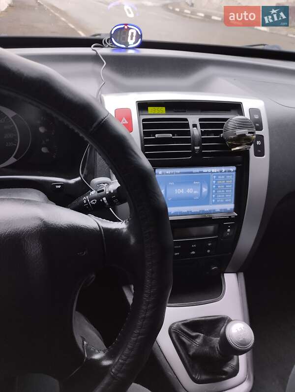 Позашляховик / Кросовер Hyundai Tucson 2008 в Вижниці