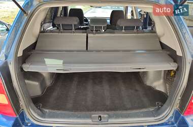 Внедорожник / Кроссовер Hyundai Tucson 2006 в 