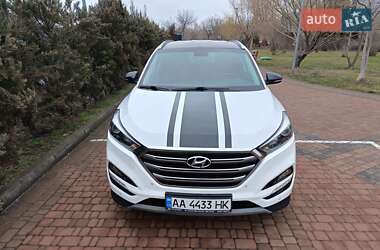 Позашляховик / Кросовер Hyundai Tucson 2017 в Києві