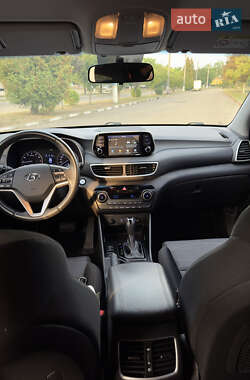 Внедорожник / Кроссовер Hyundai Tucson 2019 в 