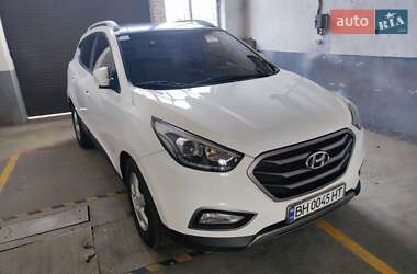 Позашляховик / Кросовер Hyundai Tucson 2015 в Білгороді-Дністровському