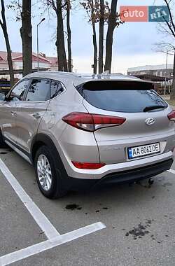 Внедорожник / Кроссовер Hyundai Tucson 2018 в 