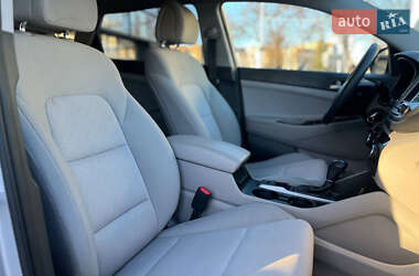 Внедорожник / Кроссовер Hyundai Tucson 2018 в 