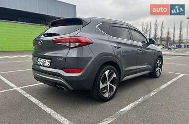 Внедорожник / Кроссовер Hyundai Tucson 2017 в 