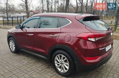 Позашляховик / Кросовер Hyundai Tucson 2016 в Прилуках