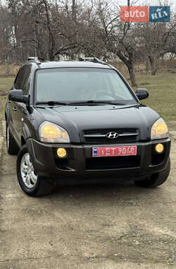 Внедорожник / Кроссовер Hyundai Tucson 2006 в Змиеве