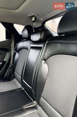 Внедорожник / Кроссовер Hyundai Tucson 2011 в 