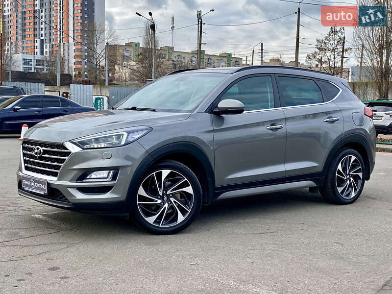 Внедорожник / Кроссовер Hyundai Tucson 2019 в 