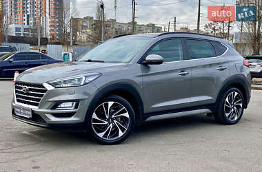 Внедорожник / Кроссовер Hyundai Tucson 2019 в 