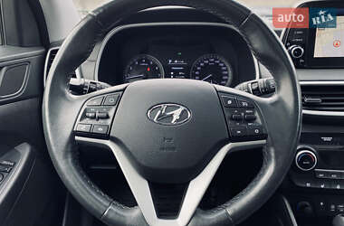 Внедорожник / Кроссовер Hyundai Tucson 2019 в 