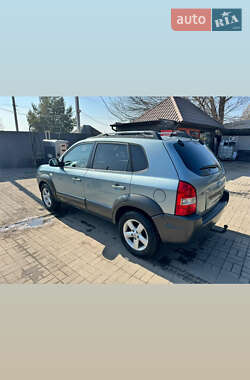 Внедорожник / Кроссовер Hyundai Tucson 2005 в Новомосковске