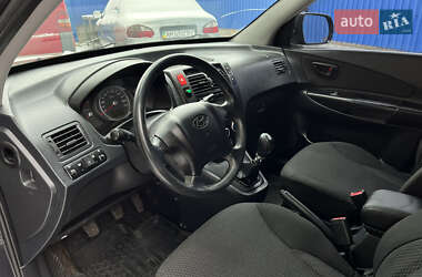 Внедорожник / Кроссовер Hyundai Tucson 2011 в Полтаве