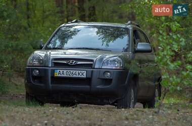 Позашляховик / Кросовер Hyundai Tucson 2012 в Києві