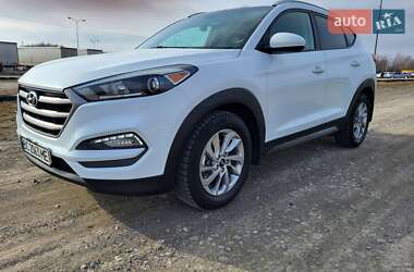 Позашляховик / Кросовер Hyundai Tucson 2016 в 