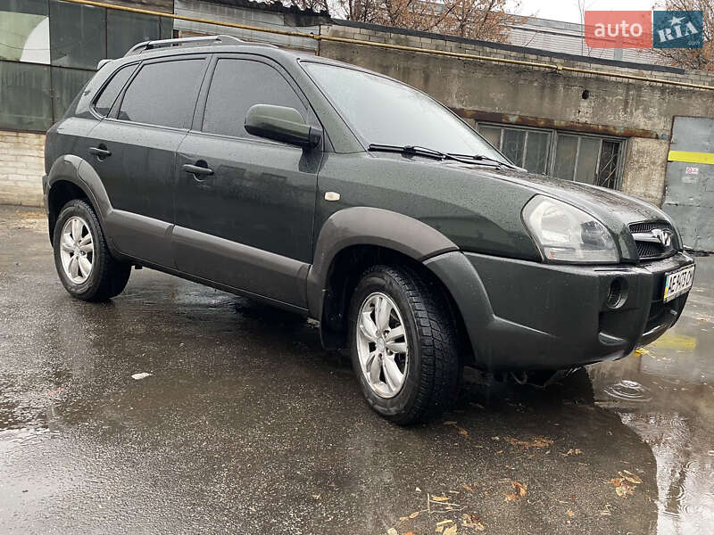 Внедорожник / Кроссовер Hyundai Tucson 2008 в Днепре
