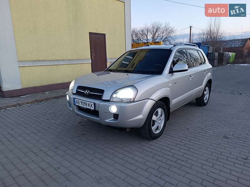 Внедорожник / Кроссовер Hyundai Tucson 2007 в Казатине