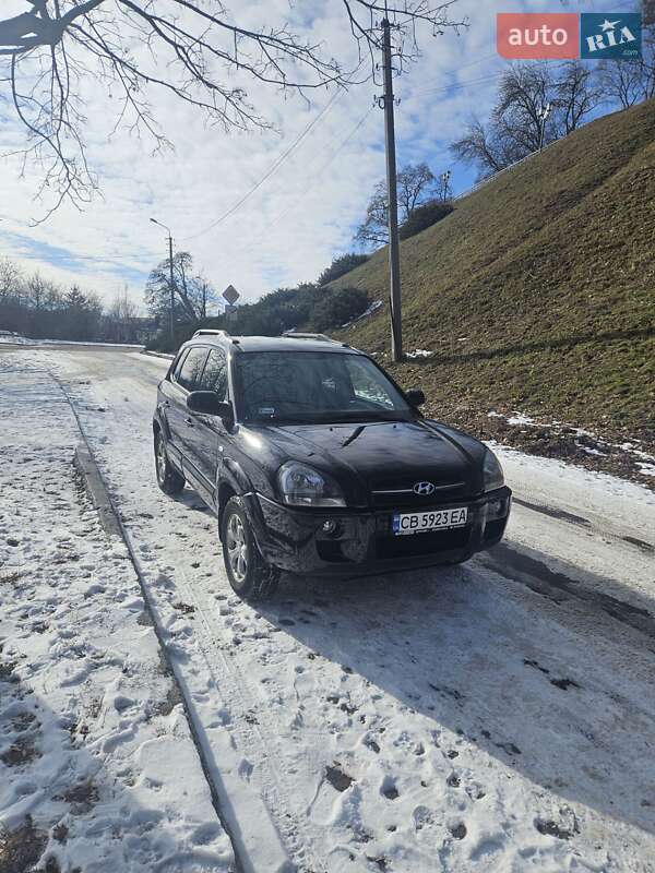 Позашляховик / Кросовер Hyundai Tucson 2008 в Чернігові