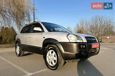 Позашляховик / Кросовер Hyundai Tucson 2006 в Здолбуніві